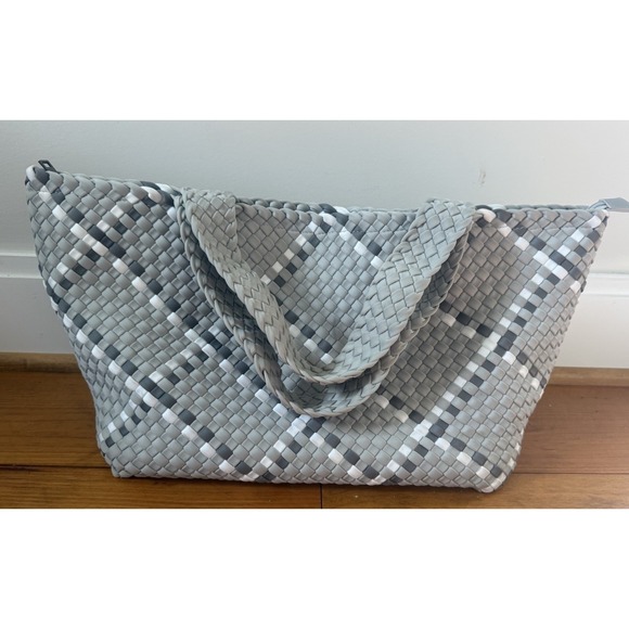 HAUTE SHORE Handbags - Haute Shore Neoprene Woven Shopper Tote  Zip Top Shoulder Bag Gray White